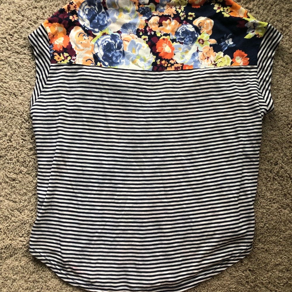 COPY - Splendid top - size M - Picture 4 of 4